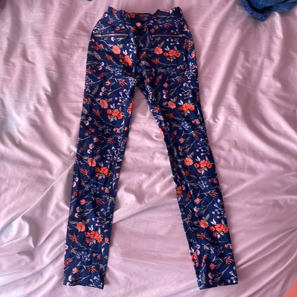 old navy floral rockstar jeggings